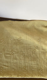Kurta and dupatta laid out together