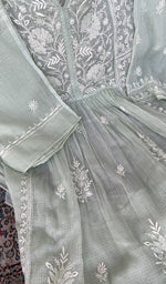 Close look at the neckline and yoke