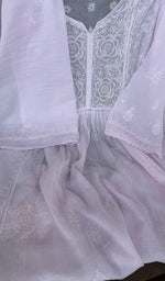 Kurta laid flat with the dupatta, very fine do taar and teen taar chikankari
