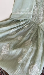 Kurta laid flat with the dupatta, very fine do taar and teen taar chikankari