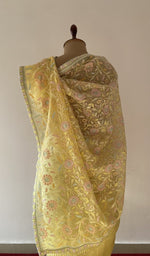 Pallu spread open