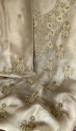 Gala and neckline, extremely fine ek and do taar contrast chikankari