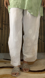 White pant on the model