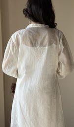 Close view of the pure mul chanderi and the chikankari