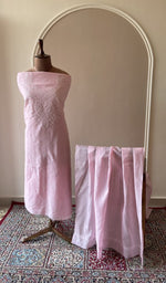 Baby pink cotton set on the mannequin with its dupatta