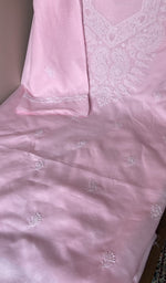 Baby pink cotton kurta, close view of the embroidery