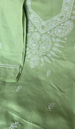 Stitch detail on the pista green cotton kurta