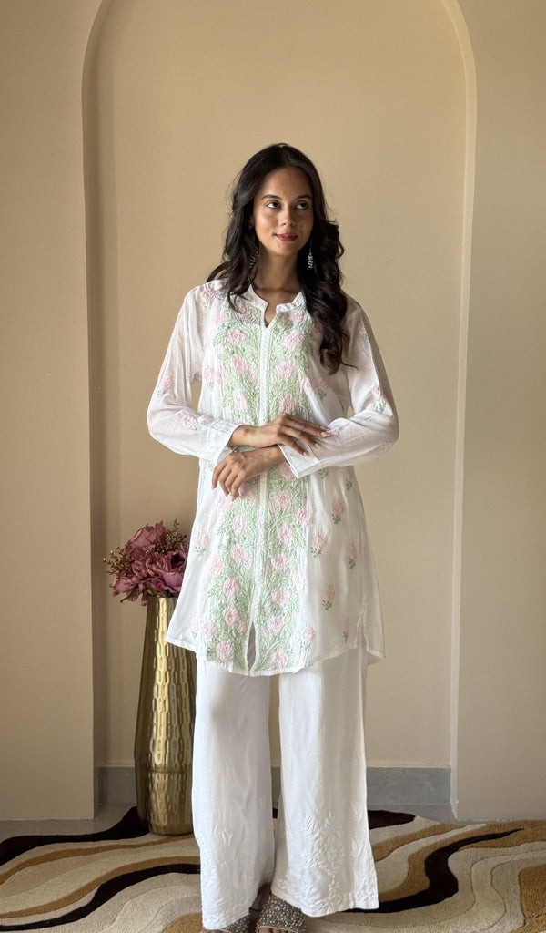 White mul chanderi short kurti on the model