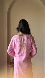 Close view of the modal cotton and the chikankari