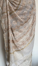 Saree on the mannequin, back view