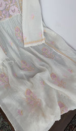 Close look at the neckline and yoke