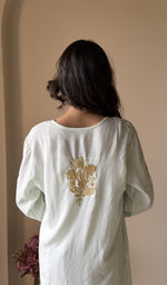 Embroidery detail on the kurti
