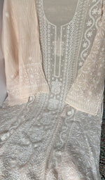Kurta front laid out with the dupatta over it