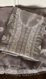 Folded mauve organza silk kurta, front view
