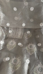 Close view of the mauve kurta fabric