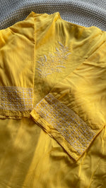 Load image into Gallery viewer, Women&#39;s Lucknowi Handcrafted Cotton Chikankari Kurti - HONC0301060
