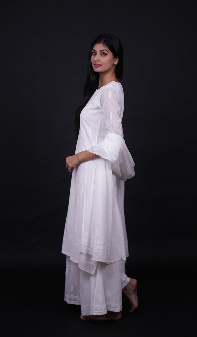 Lakhnavi 手工制作棉质 Chikankari 库尔塔和宫殿套装带杜帕塔 - HONC098053