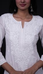 Load image into Gallery viewer, Women&#39;s Lucknowi Handcrafted Mul Cotton Chikankari Kurti- HONC0158955
