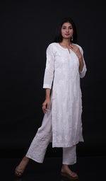 Load image into Gallery viewer, Women&#39;s Lucknowi Handcrafted Mul Cotton Chikankari Kurti- HONC0158955
