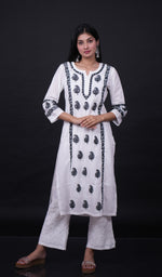 将图像加载到图库查看器中， Pakeezah Women&#39;s Lucknowi Handcrafted Cotton Chikankari Kurti - HONC0171316

