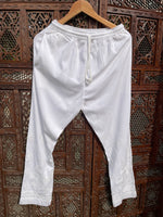 将图像加载到图库查看器中， Women&#39;s Lucknowi Handcrafted Linen Cotton Chikankari Pant - HONC0244639
