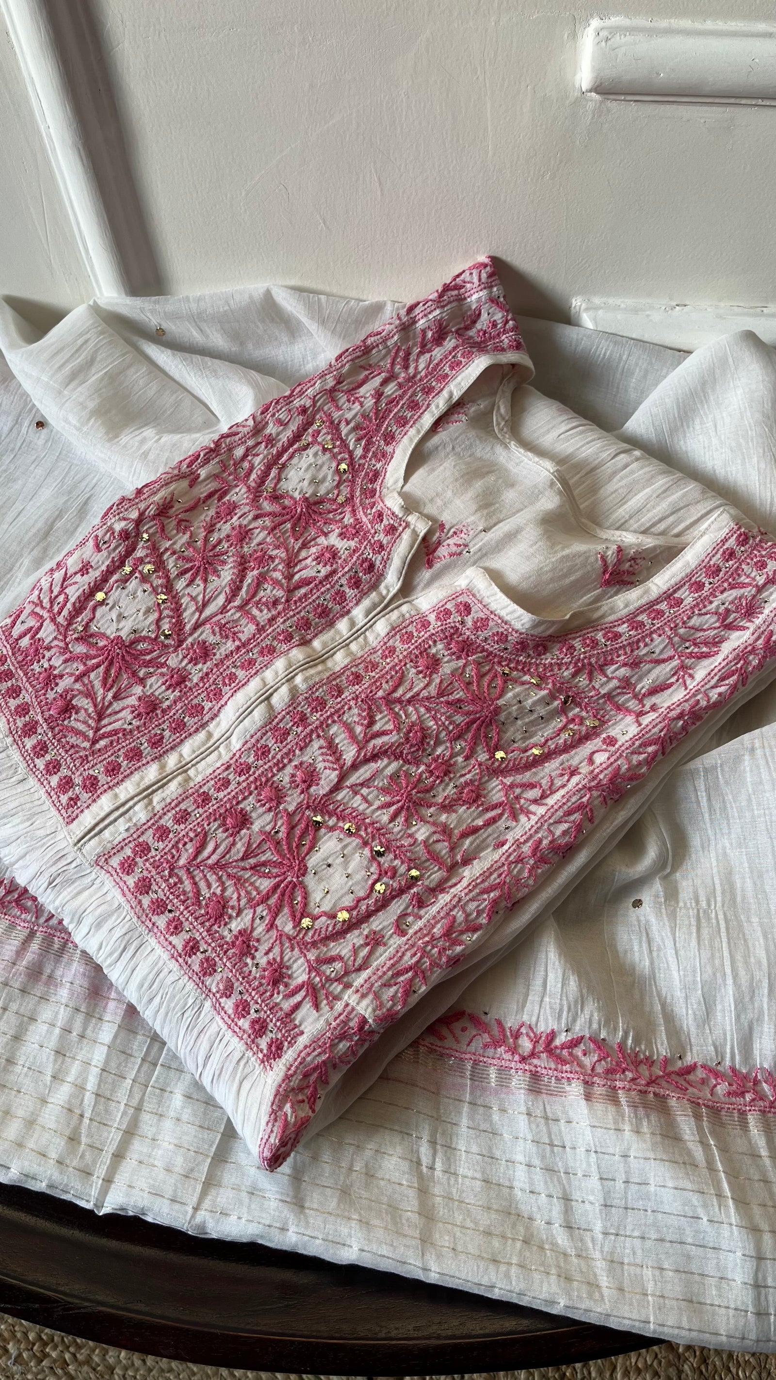 Women's Lakhnavi Handcrafted Mul Chanderi Semi -stitched Kurta And Dupatta Set - HONC0271878