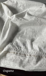 Load image into Gallery viewer, White kurta dupatta 
