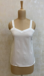 将图像加载到图库查看器中， 白色麻布棉质短衬裙- NC0413
