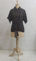 将图像加载到图库查看器中， Women&#39;s Lakhnavi Handcrafted Rayon Chikankari Top - NC044357-63
