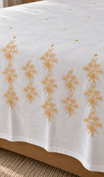 Lakhnavi Handcrafted Cotton Chikankari Bedsheet Set - HONC03945370